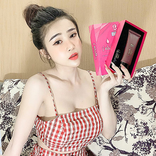 Combo-dung-dịch-vệ-sinh-phụ-nữ-và-nước-hoa-vùng-kính-Mido's-sexy5