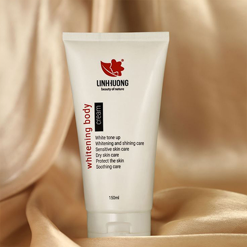 Kem-body-dưỡng-ẩm-làm-trắng-da-Whitening4