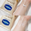 Sữa-dưỡng-thể-Vaseline-10x-Chai-Vàng-Healthy-Bright-Gluta-Hya-Serum-Flawless-Glow6