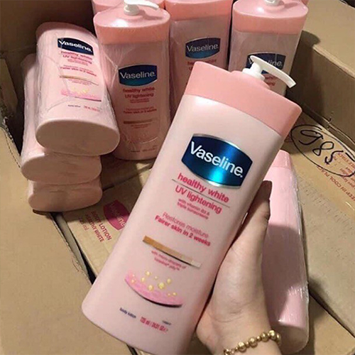 Sữa-dưỡng-thể-Vaseline-10x-Chai-Vàng-Healthy-Bright-Gluta-Hya-Serum-Flawless-Glow92