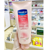 sữa-dưỡng-thể-Vaseline-10x-Healthy-White-Perfect-Serum-320ml4