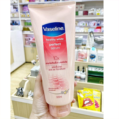 sữa-dưỡng-thể-Vaseline-10x-Healthy-White-Perfect-Serum-320ml4