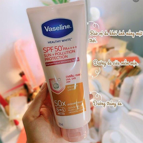 sữa-dưỡng-thể-Vaseline-50x-SPF50-320ml3